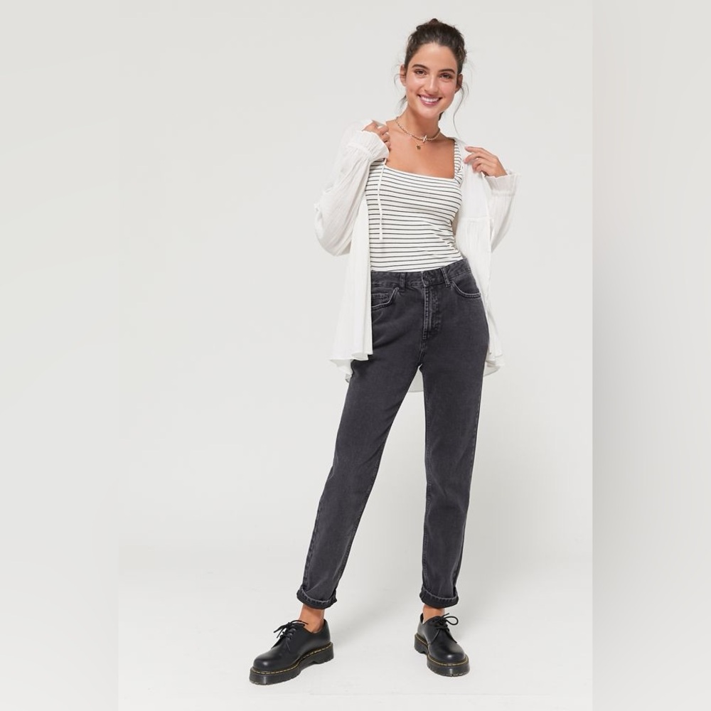 BDG High Waisted Mom Jean